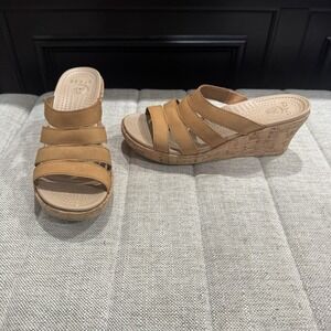 Crocs A Leigh Slip On Sandals Strappy Cork Wedge Beige Women's  9 Leather